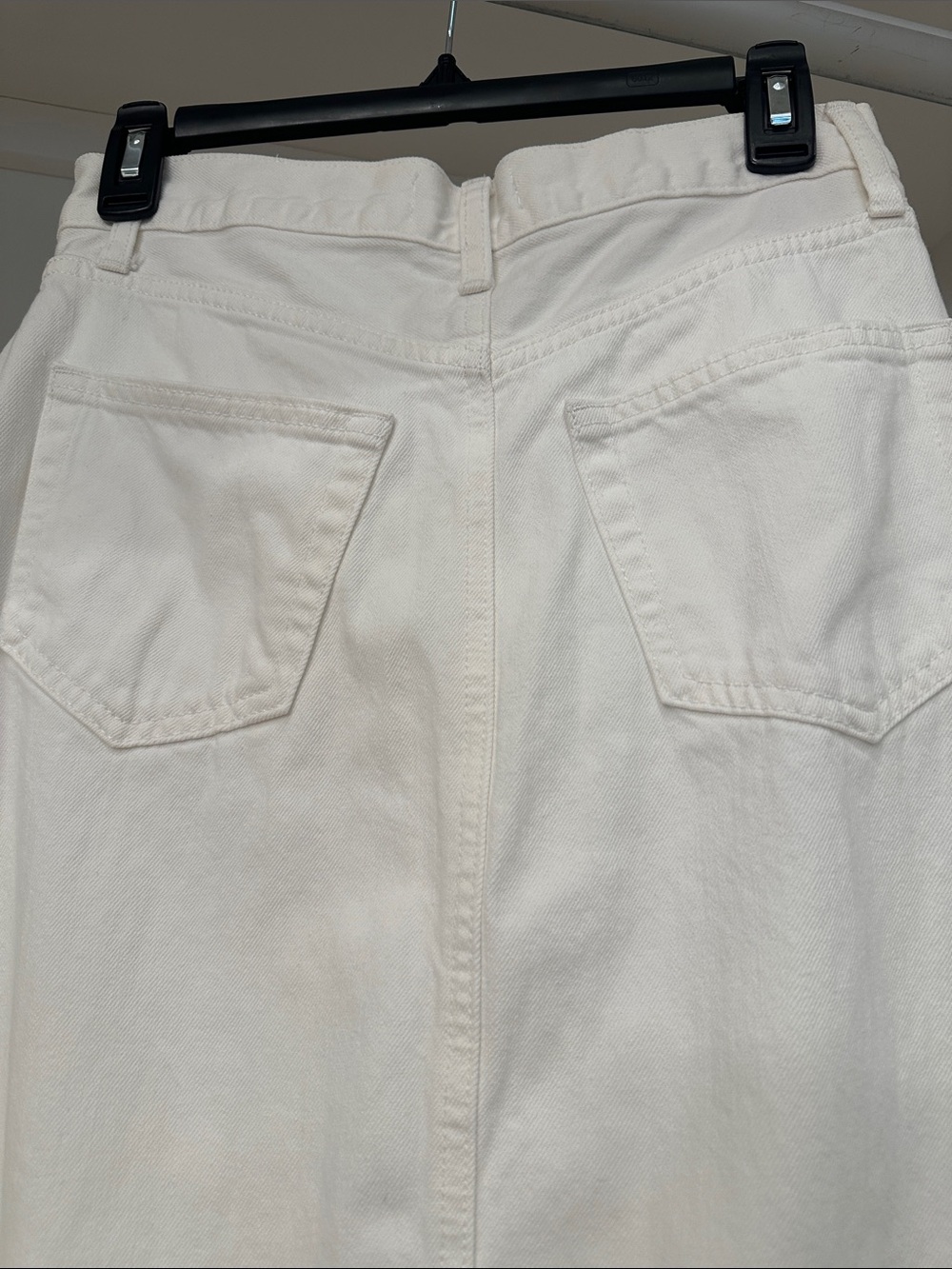JBD small white denim frayed maxi skirt. Great condition - Picture 3 of 5
